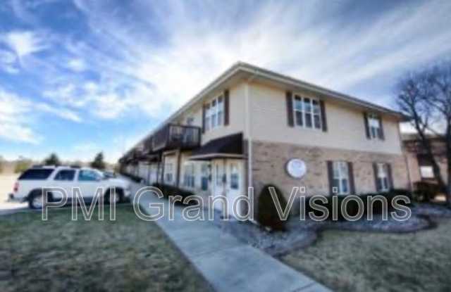 1306 Arthur Ave. photos photos