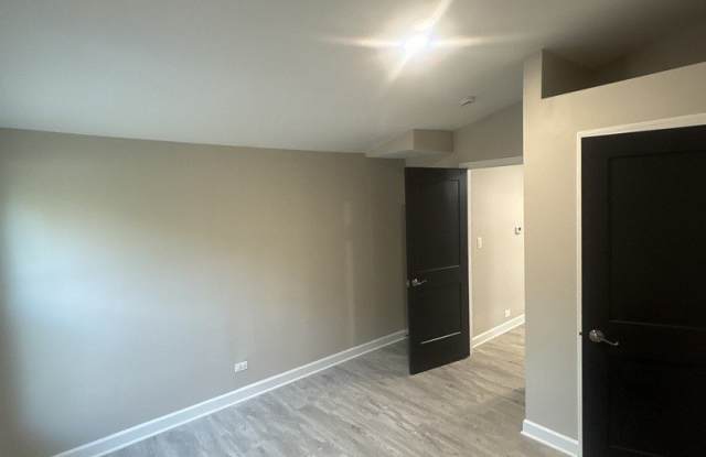 38466 N Drexel Boulevard Gallery 4