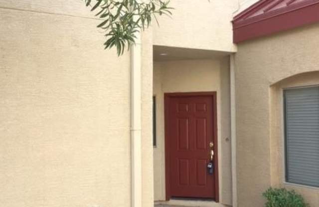 1015 S VAL VISTA Drive photos photos