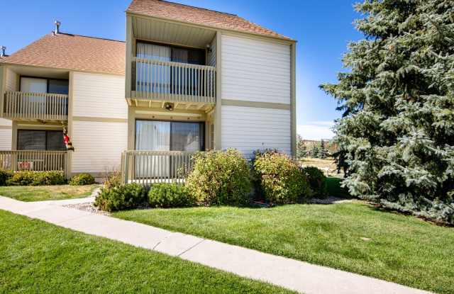 Conveniently Located Racquet Club Condo - 127 Yonex Court, Park City, UT 84060