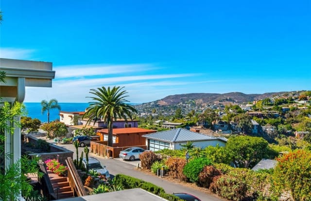 1025 Van Dyke Drive - 1025 Van Dyke Drive, Laguna Beach, CA 92651