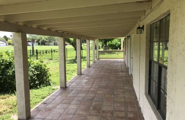 804 Avenida De Leon Gallery 4