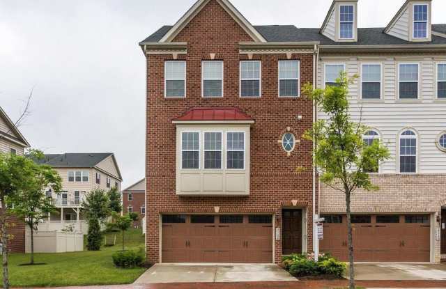 2108 CONGRESBURY PLACE photos photos
