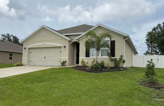 1551 Eldron Boulevard SE photos photos