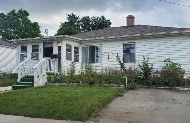 3813 Larchmont Street photos photos