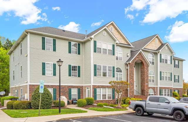 Cozy Condo in Burlington! - 3471 Forestdale Drive, Burlington, NC 27215