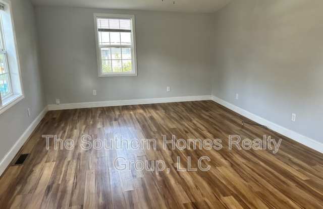 517 Sherwood Avenue Gallery 3