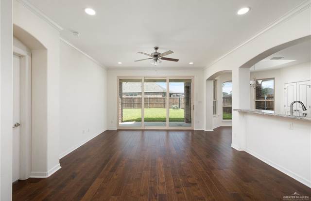 5228 Escondido Gallery 4