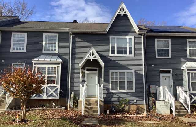 646 MILFORD Court photos photos