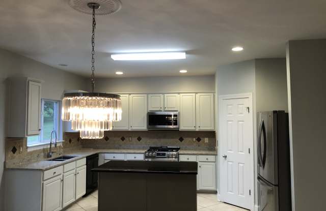 9719 Glen Eden Ct Gallery 2