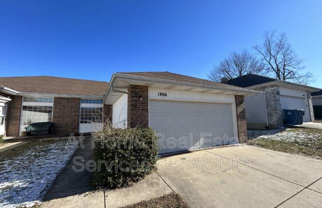 1806 Cedarcrest - 1806 Cedarcrest Avenue, Christian County, MO 65714