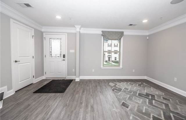 480 Fairmont Gallery 3