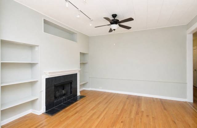 4843 N DRAKE Avenue Gallery 2