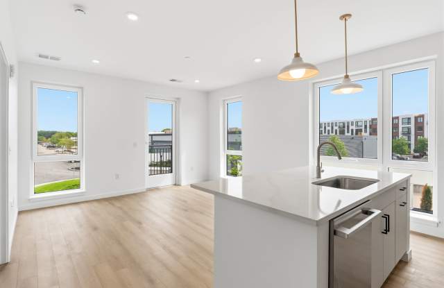 2454 Lafayette Road photos photos