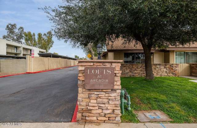 3807 N 30TH Street unit: 8 photos photos