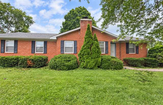 3 bedrooms- 1.5 bath home Gallery 1