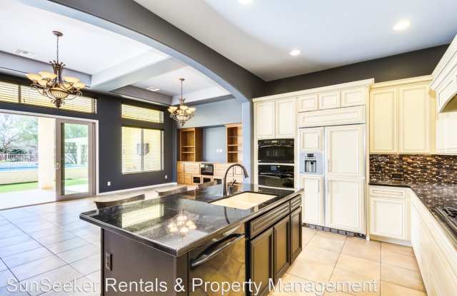 16487 W Wilshire Dr Gallery 4
