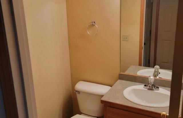 3 Bedroom, 2.5 Bathroom Townhouse photos photos