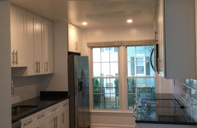 2822 ANDIRON LANE Gallery 4