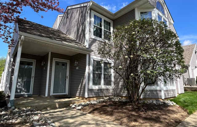 2 Bed 2 Bath Condo in Council Rock School District photos photos