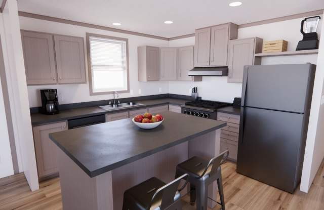 300 Forrest Ave. photos photos