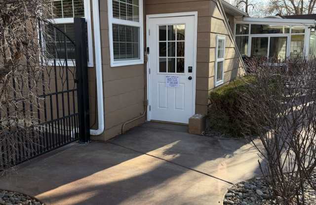 Newly remodeled and furnished 1 bedroom photos photos