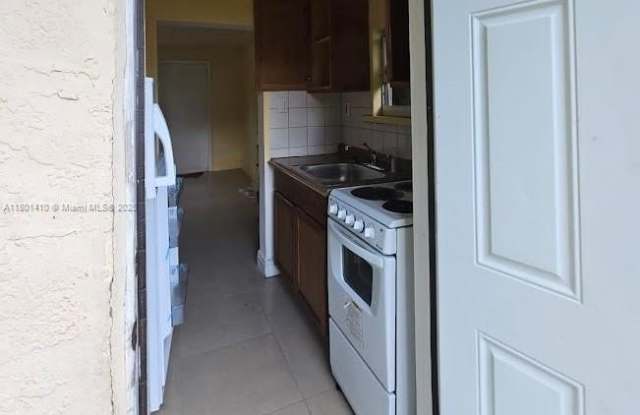 5745 Garfield St photos photos