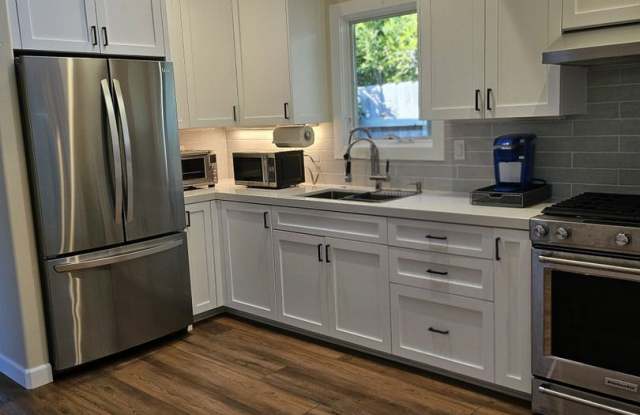 1 Bedroom Cottage in Encinitas Gallery 4