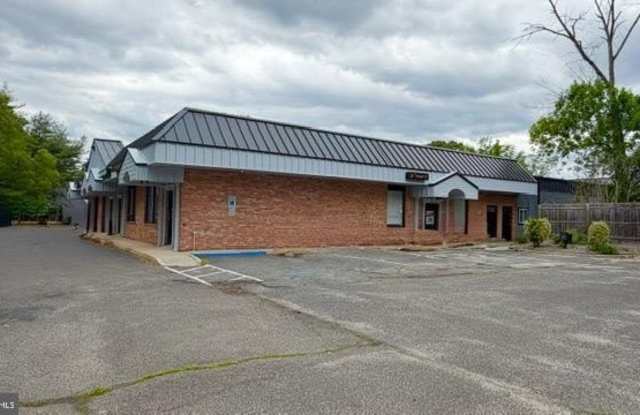 113 WHITE HORSE Road W Gallery 4