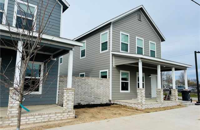 704 E Johnson Avenue unit: A photos photos