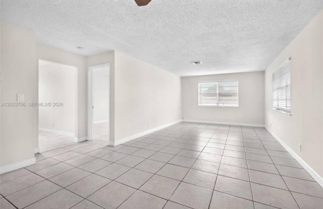 2127 Mckinley St photos photos