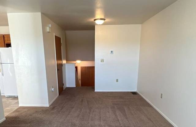 1185 Desmet Court Gallery 3