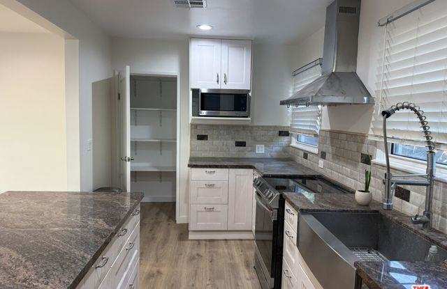 6159 Sylvia Avenue photos photos