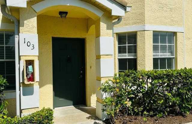 114 SW Peacock Boulevard unit: 8-103 photos photos