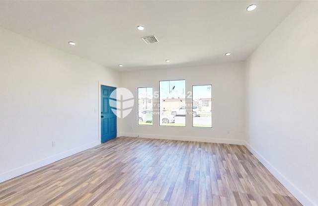 3608 W 58th Place Gallery 3