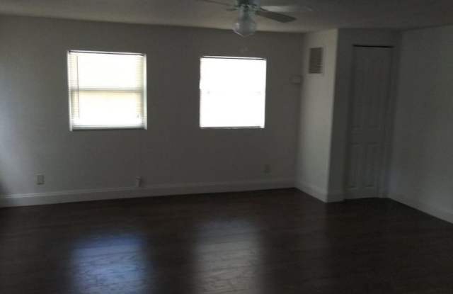 7463 Cenaturi Rd Gallery 3