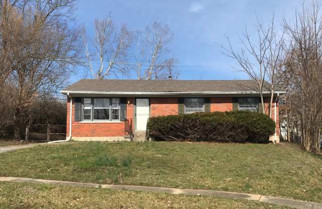 LOVELY 3 BR HOUSE! HW Floors, Fenced Backyard, Garage, Pets Ok! Gallery 4