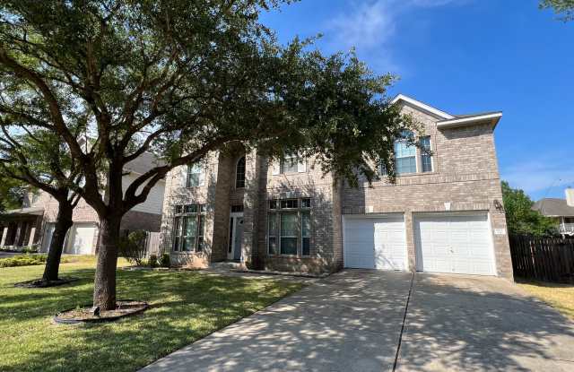 Two-story large 4 bedroom and 2.5 bathroom home is for rent in a quiet neighborhood of Pflugerville, Texas Gallery 3