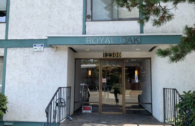 12300 28th Ave NE #103 - 12300 28th Ave NE, Seattle, WA 98125