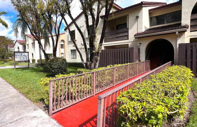 8911 SW 123rd Ct photos photos