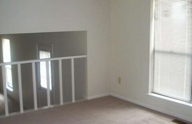 2340 Milan Court Gallery 3