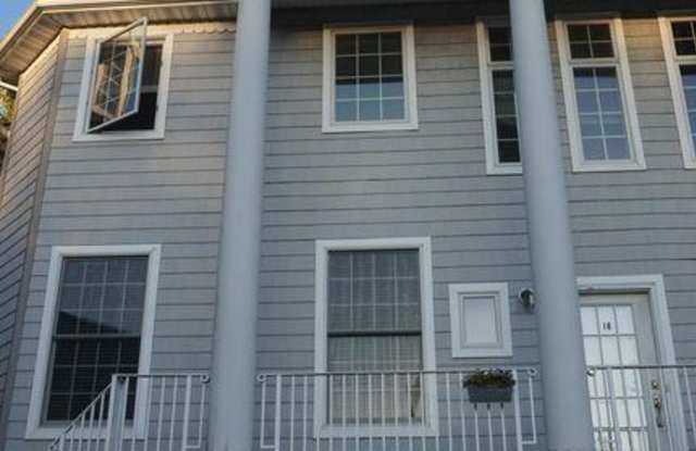 16 Mariners Bend Gallery 2
