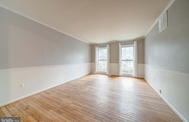 5465 CHESHIRE MEADOWS Way Gallery 4