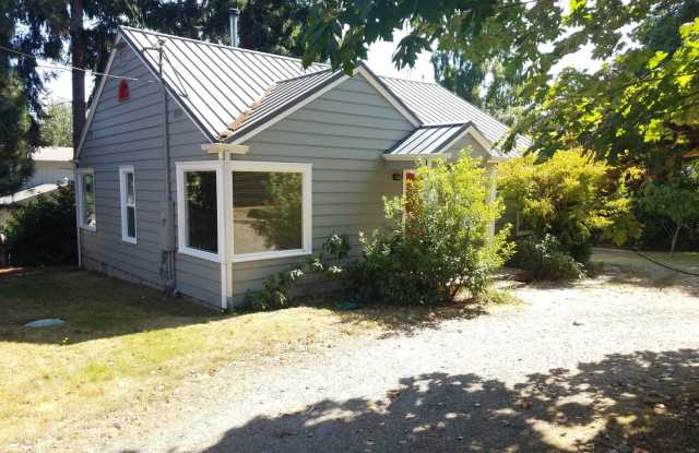 ***PENDING APPLICATION***Freeland 2 Bedroom, 1 Bathroom photos photos ***PENDING APPLICATION***Freeland 2 Bedroom, 1 Bathroom photos photos