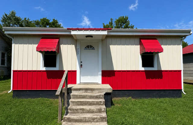 Charming 3BR Rental Close to Downtown Glasgow! photos photos Charming 3BR Rental Close to Downtown Glasgow! photos photos