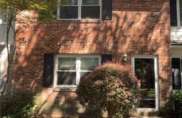 FOR RENT 730 Harbor Lane Gallery 1