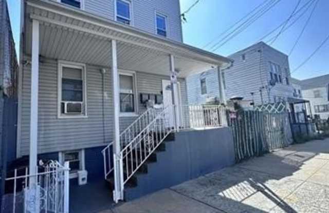 212 PLAINFIELD AVE photos photos