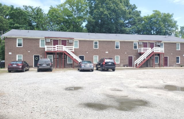 500 Cascade Avenue Apt A - 500 Cascade Avenue, Rocky Mount, NC 27803