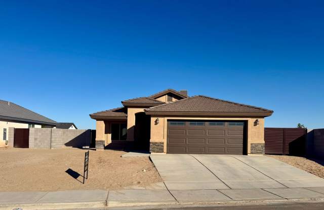 3 Bedroom 2 Bath Home with fencing in San Luis AZ. photos photos