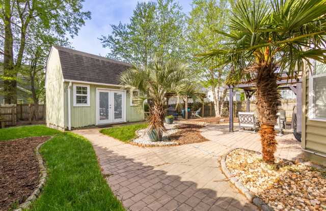 2476 Apiary Court photos photos